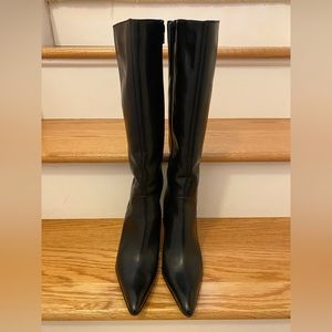 Via Spiga boots, made in Italy, size 7.5M, black leather. Heel 3.5 in; Cir 14in